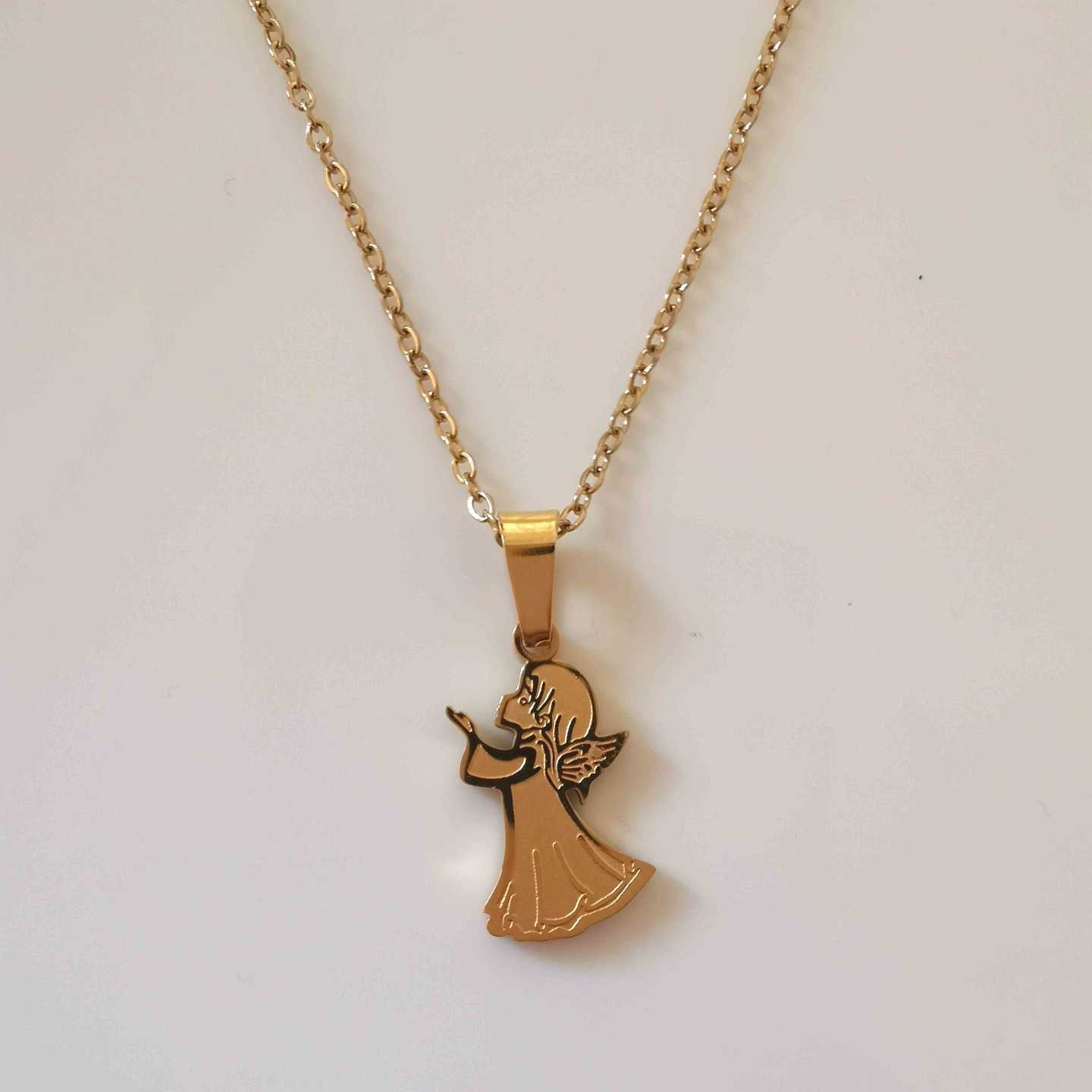 Collar Dorado Angel Chico