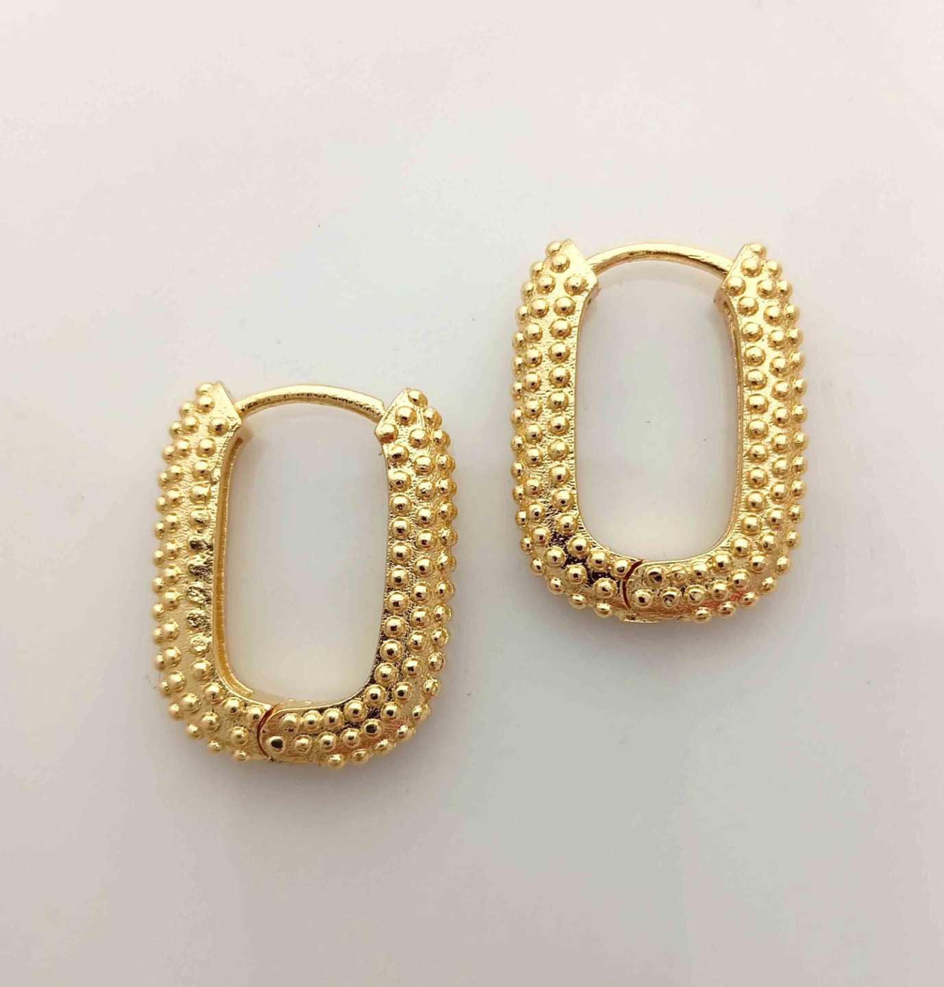 Aro Bañado Oro Rectanculo Pelotitas