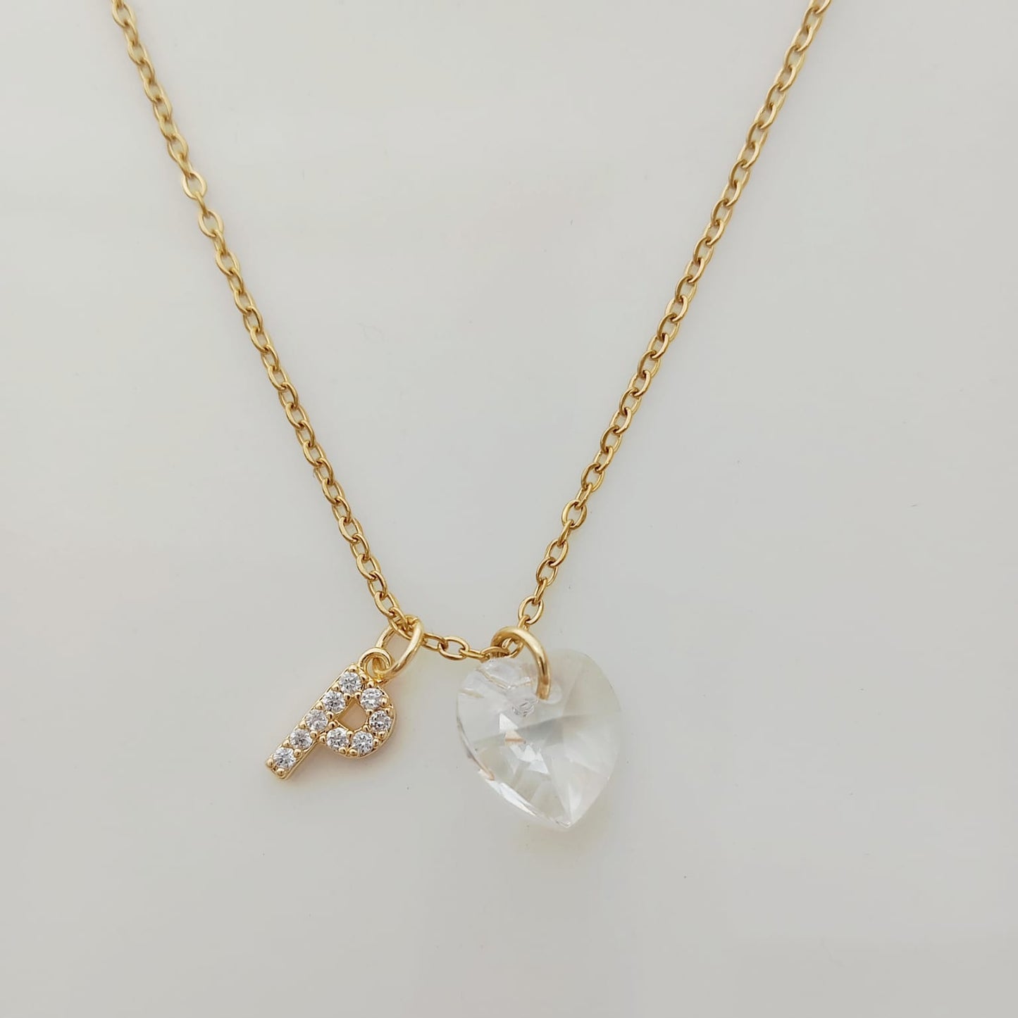 Collar Acero Quirurgico Dorado Colgante Letra Circones y Cristal Corazon 45cm