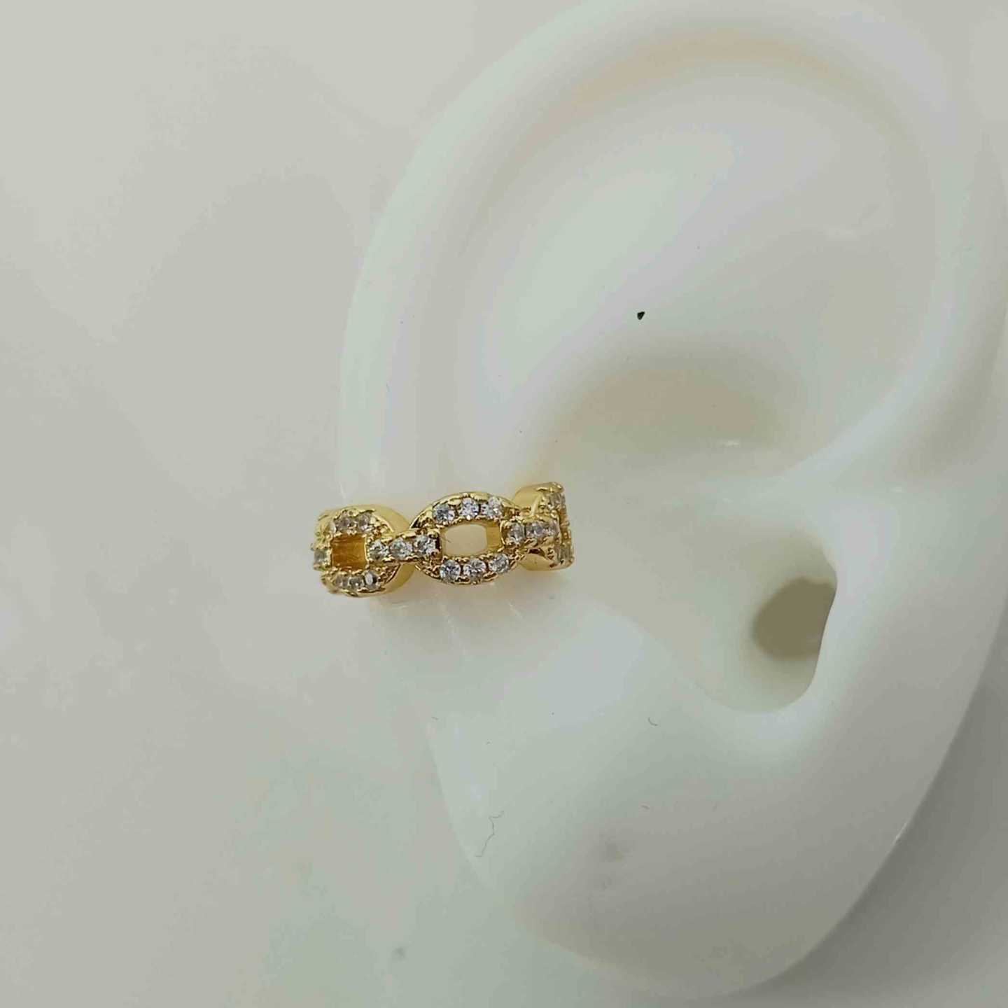 Ear Cuff Bañado Oro Infinito Circones
