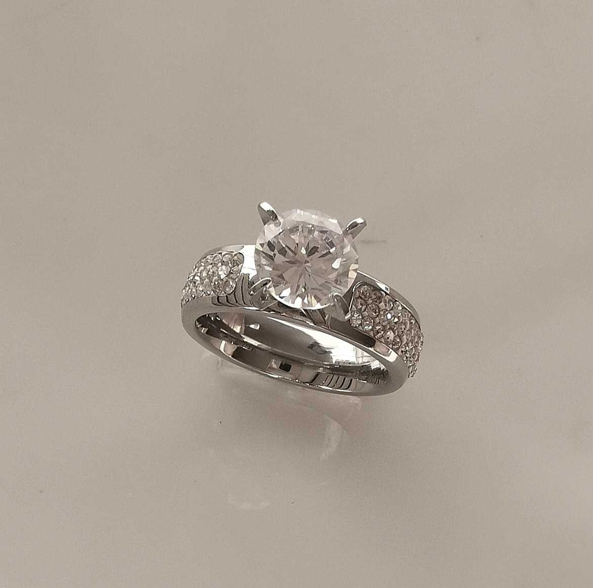 Anillo Acero inoxidable Plateado Solitario Costado Circones Greda