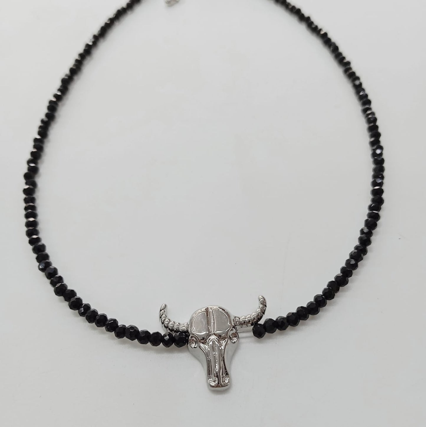 Collar Dorado Cristal Rojo o Negro Broche Corazon Iman