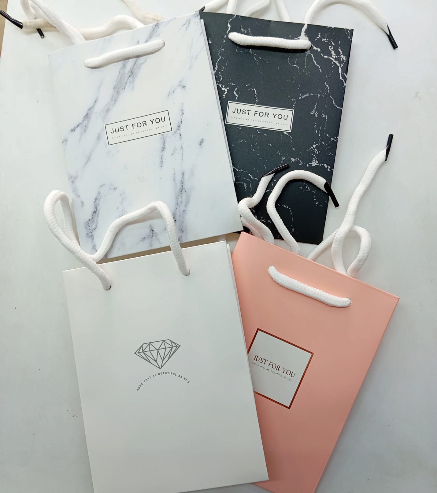 Bolsas de Papel de Regalo 24 unidades