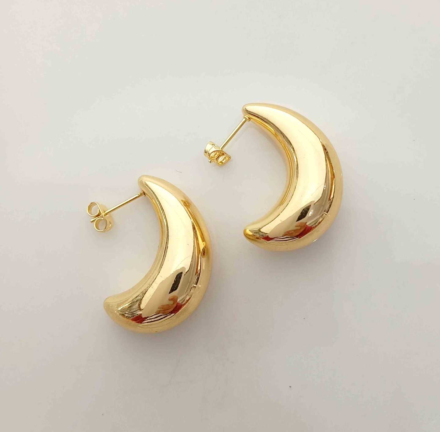 Aro Bañado Oro Medio Luna Hueco