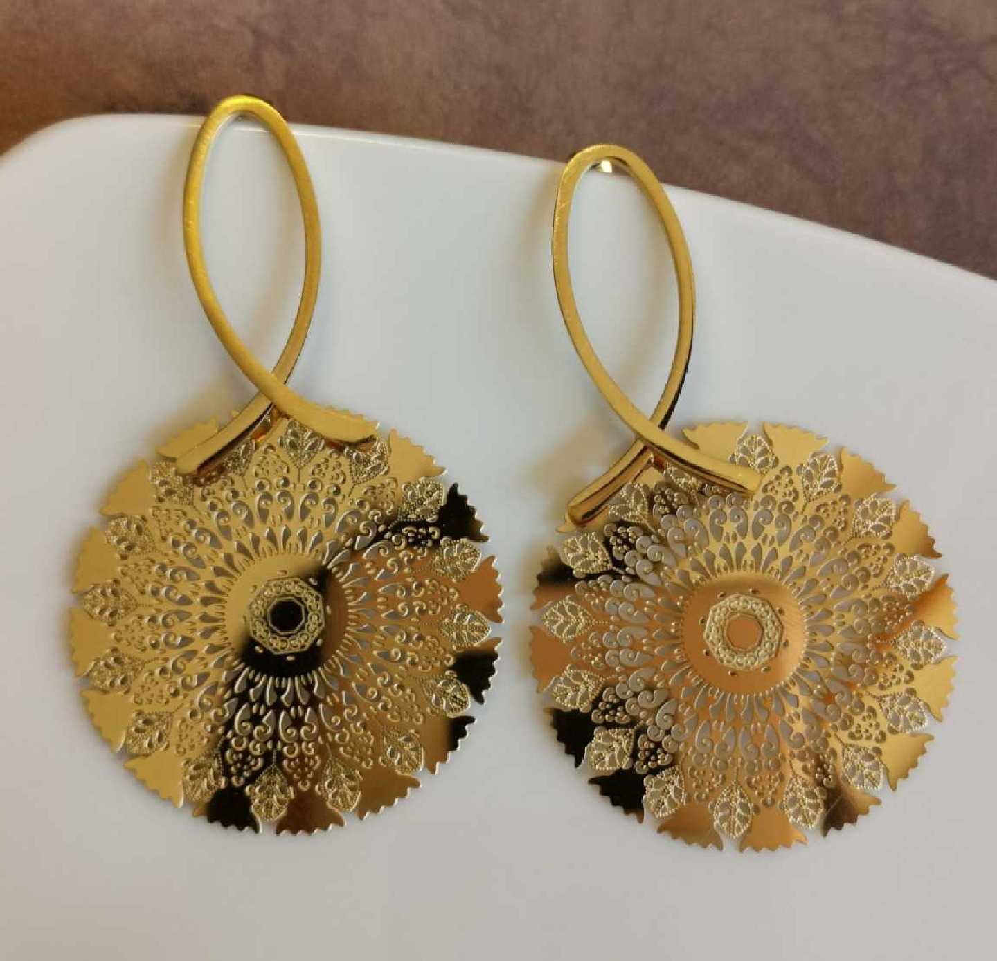 Aro Dorado Pescado Forma Colgante Mandala