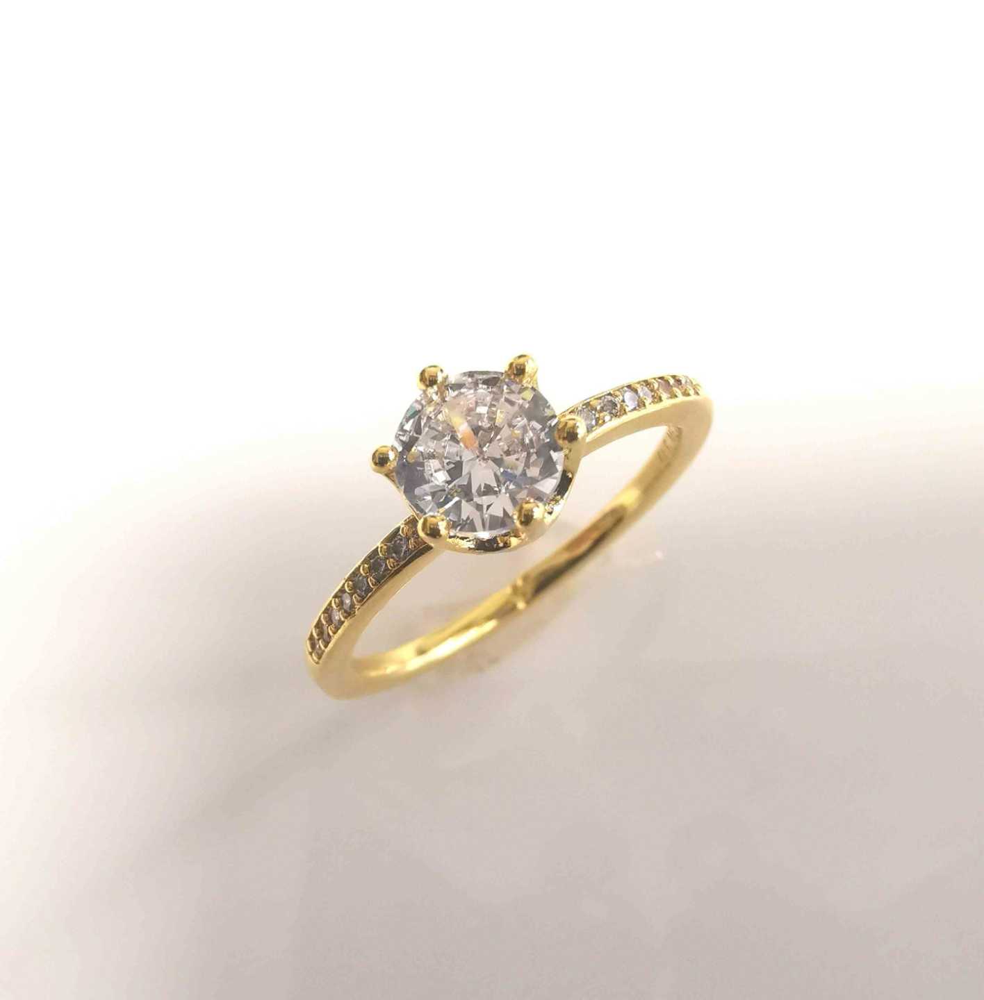 Anillo Bañado Oro Solitario Circon Medio Cintillo