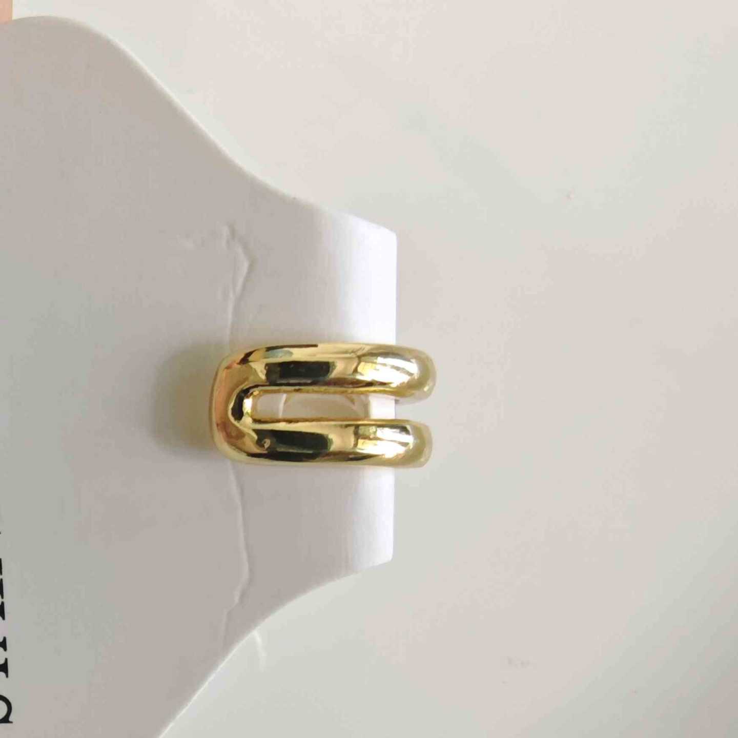 Ear Cuff Bañado en Oro 18k Doble Banda Tubular Lisa