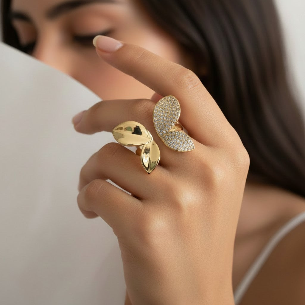 Anillo Mariposa Bañado en Oro 18k Alas Pavé de Circones Ajustable