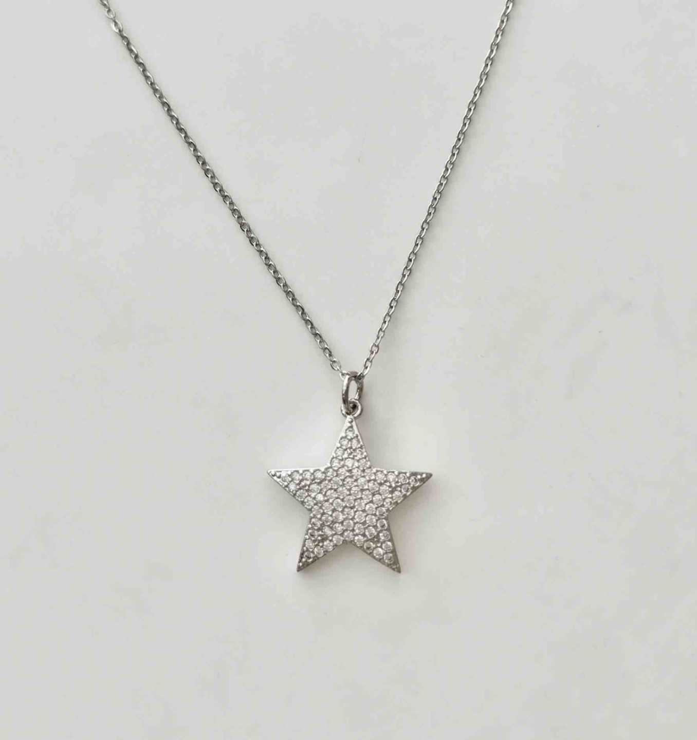 Collar Plateado Estrella Circones