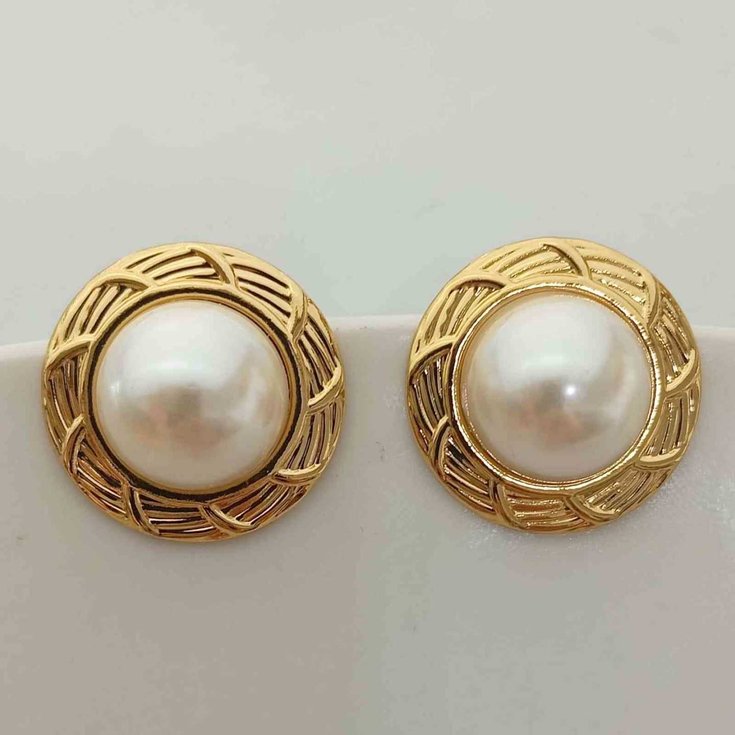 Aro de Acero Quirúrgico Dorado Cordo Perla Redondo Grande