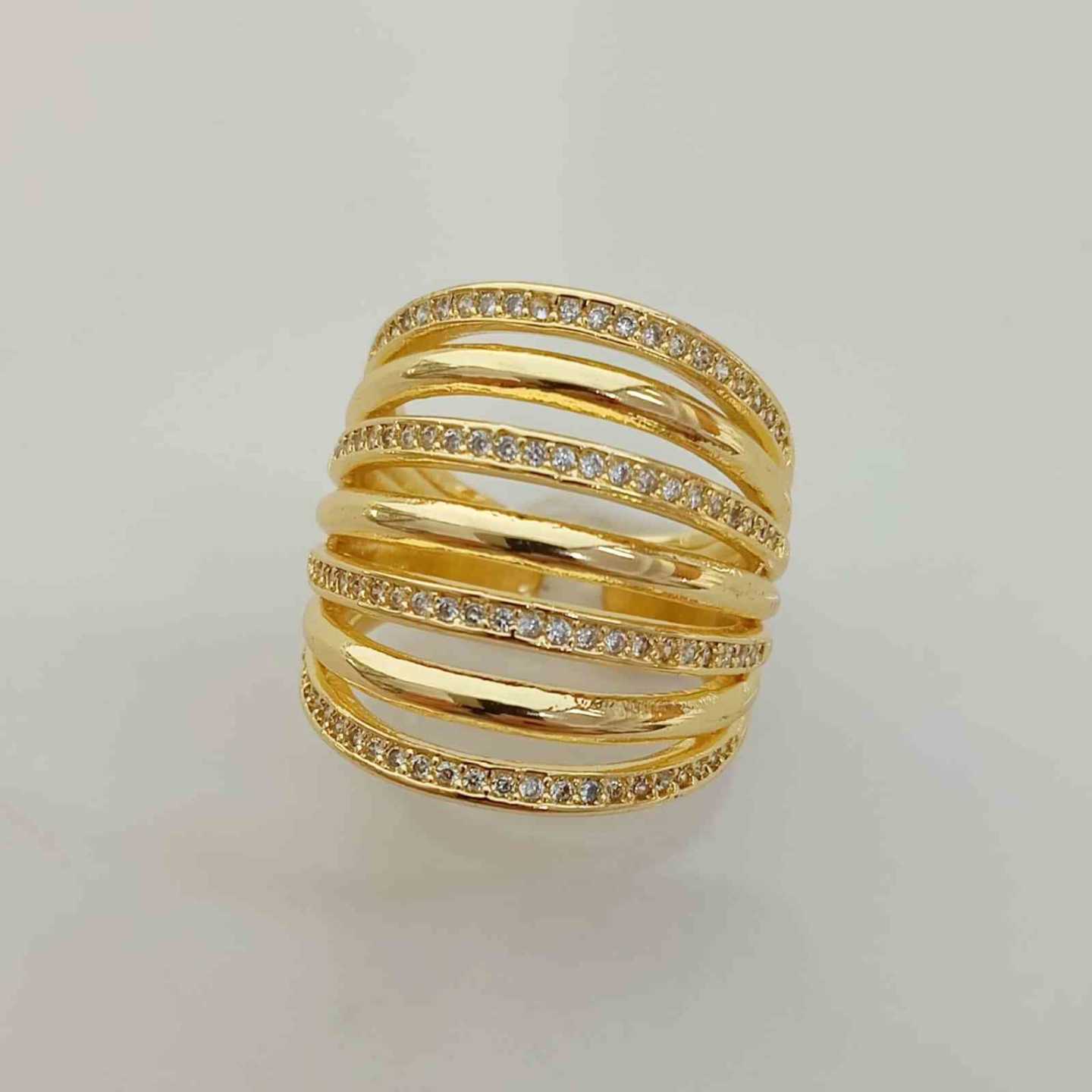 Anillo Bañado En Oro 7 Lineas Circones Ajustable