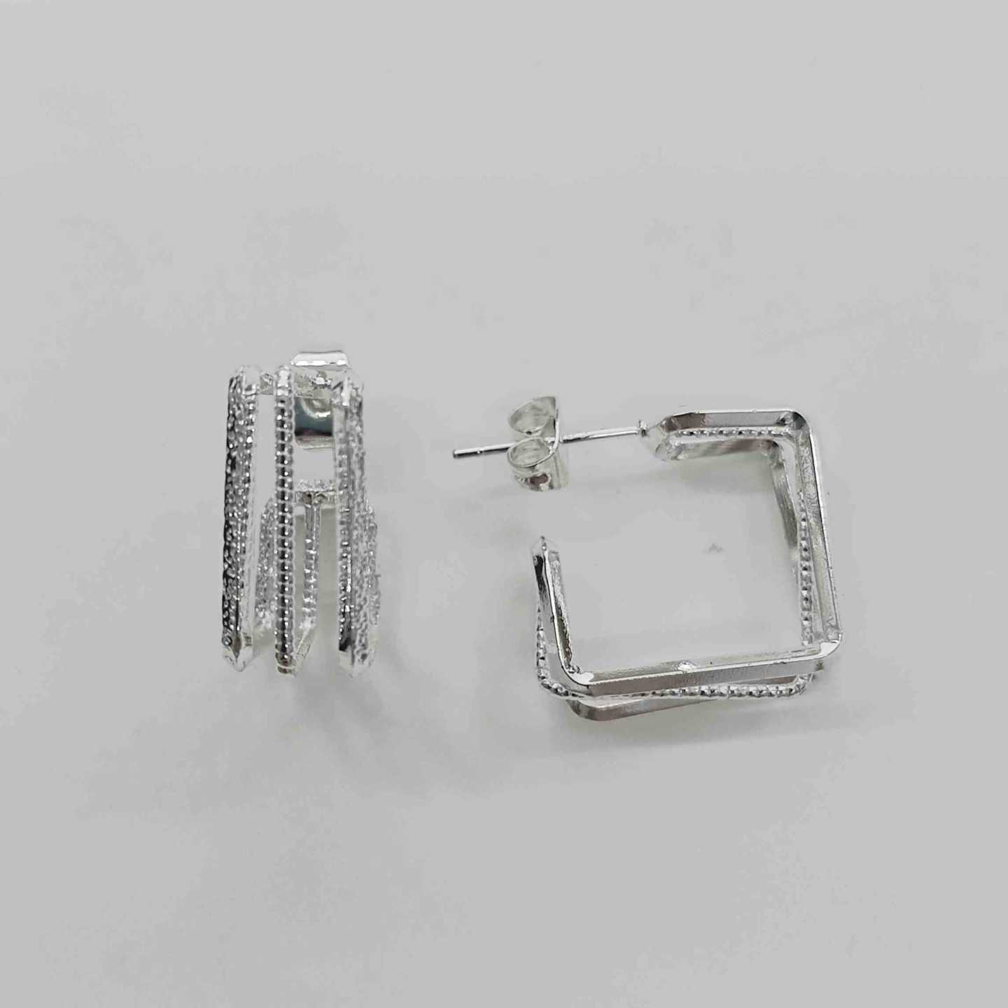 Aro Bañado en Plata 3 Lineas Brillo Argolla Cuadrada 18mm