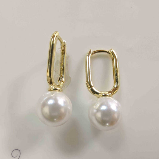 Aro Argolla Cuadrada Bañado en Oro 18k y Bañado en Plata Liso Colgante Perla Imitación