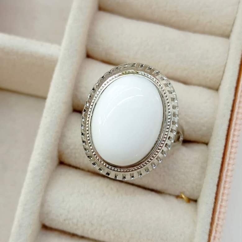 Anillo Bañado Plata Ovalo y Piedras Naturales
