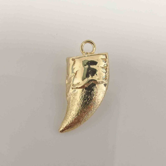 Dije Bañado en Oro 18k Colmillo de Lobo 25x10mm