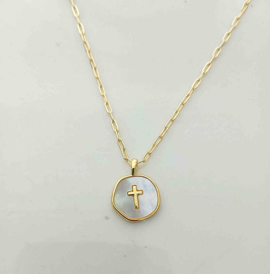 Collar Bañado en Oro Cruz en Nacar