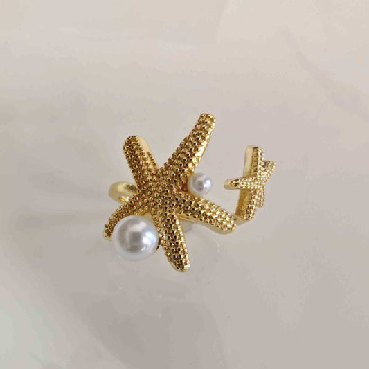 Anillo Bañado en Oro Estrella del Mal Perla Ajustable
