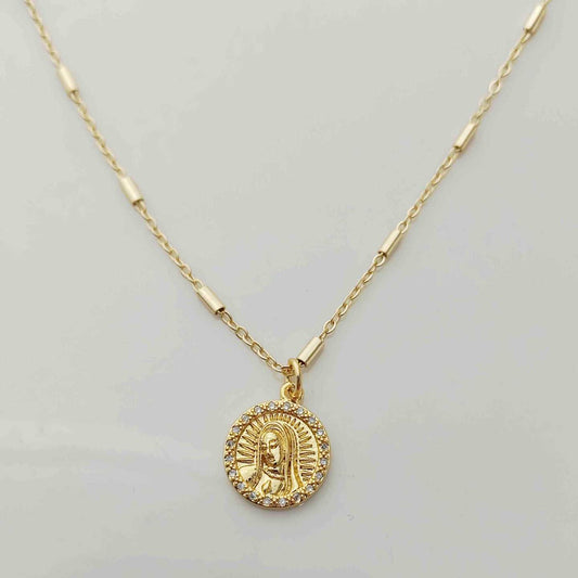 Collar Bañado en Oro Eslabon Colgante Virgen Maria Circones Redondo