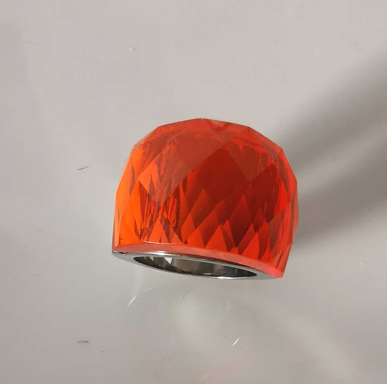 Anillo Cristal Naranjo Facetado Acero Quirúrgico