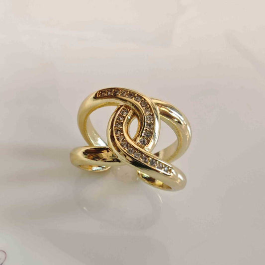 Anillo Bañado Oro Cruzado en U Linea Ajustable