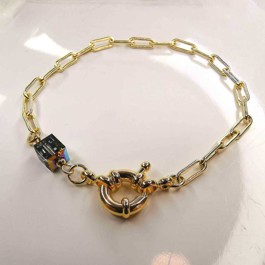 Pulsera Bañado en Oro 18K Cristal Oscuro Cuadrada