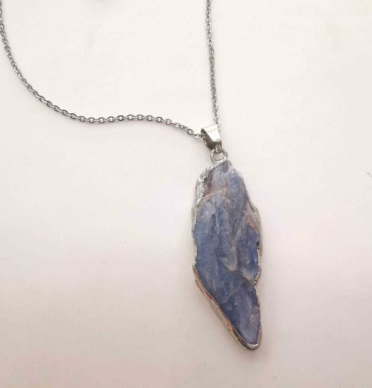 Collar Plateado Colgante Piedra Selenita Azul
