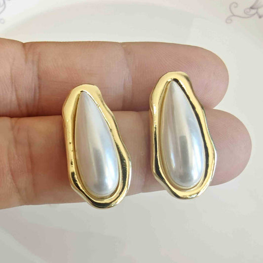 Aro Bañado en Oro Gota Perla 27x13mm