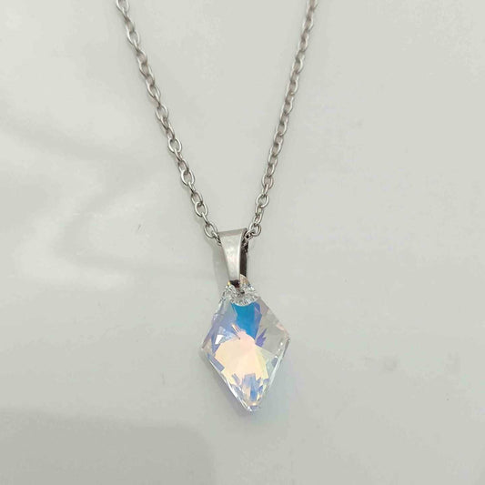 collar plateado cristal swarovski Romboide