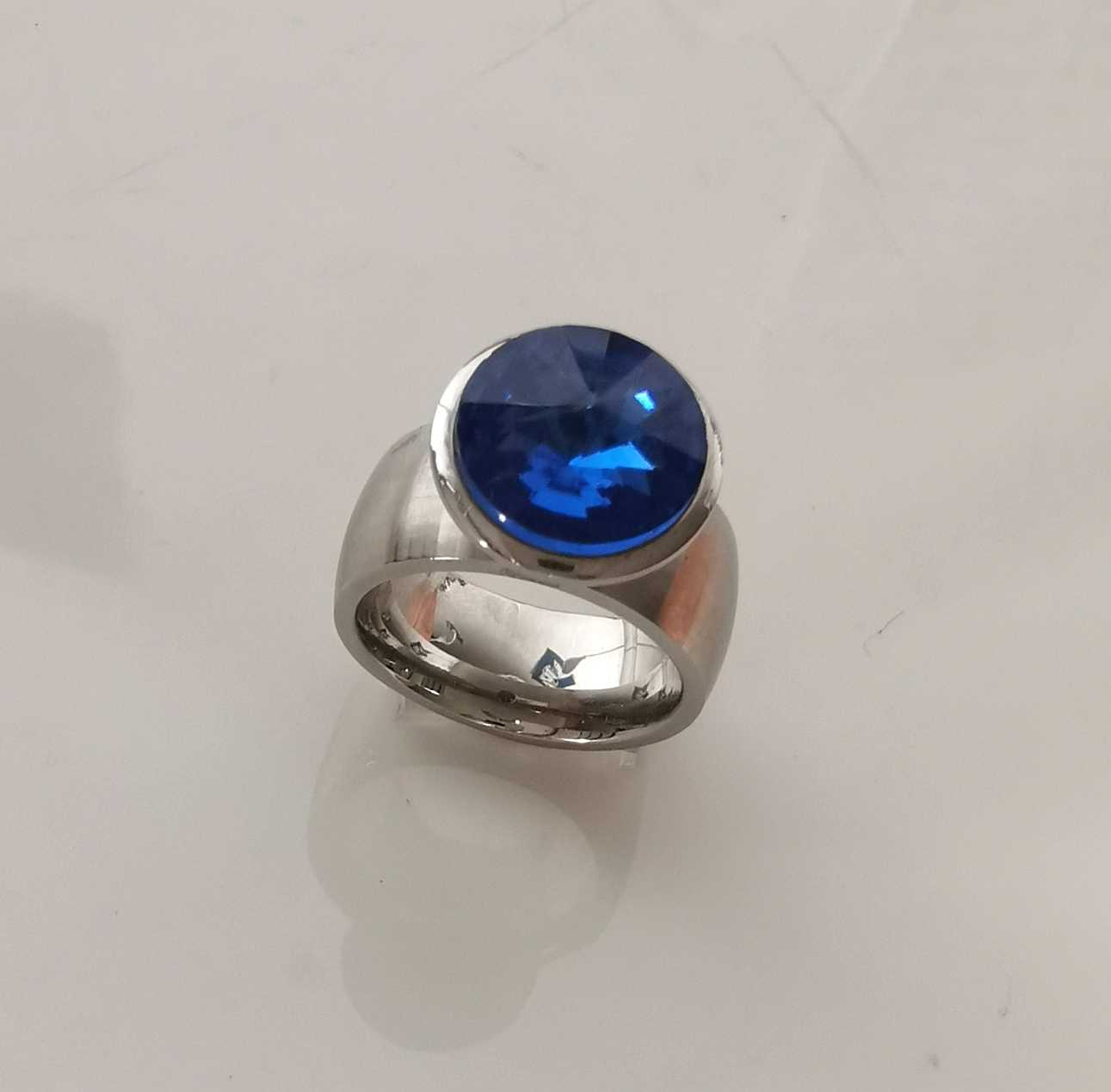 Anillo Acero inoxidable Plateado Solitario Zafiro
