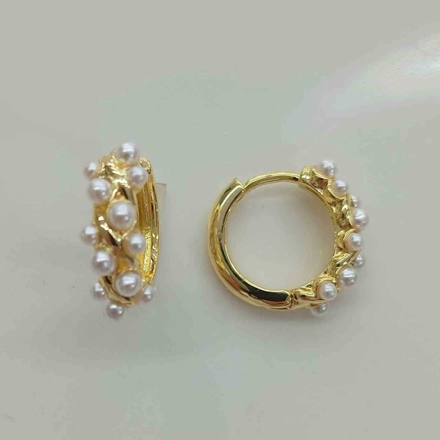 Aro Argolla Bañada en Oro 18k con Perlas de Mallorca