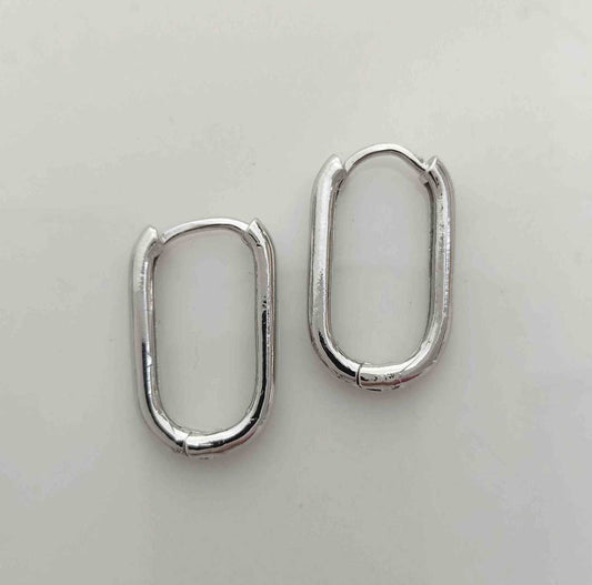 Aro Argolla Rectangular Alargada Bañada en Plata