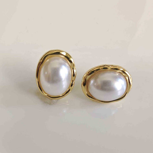 Aro Tope Bañado en Oro 18k Marco Orgánico con Perla Ovalada 15x13mm