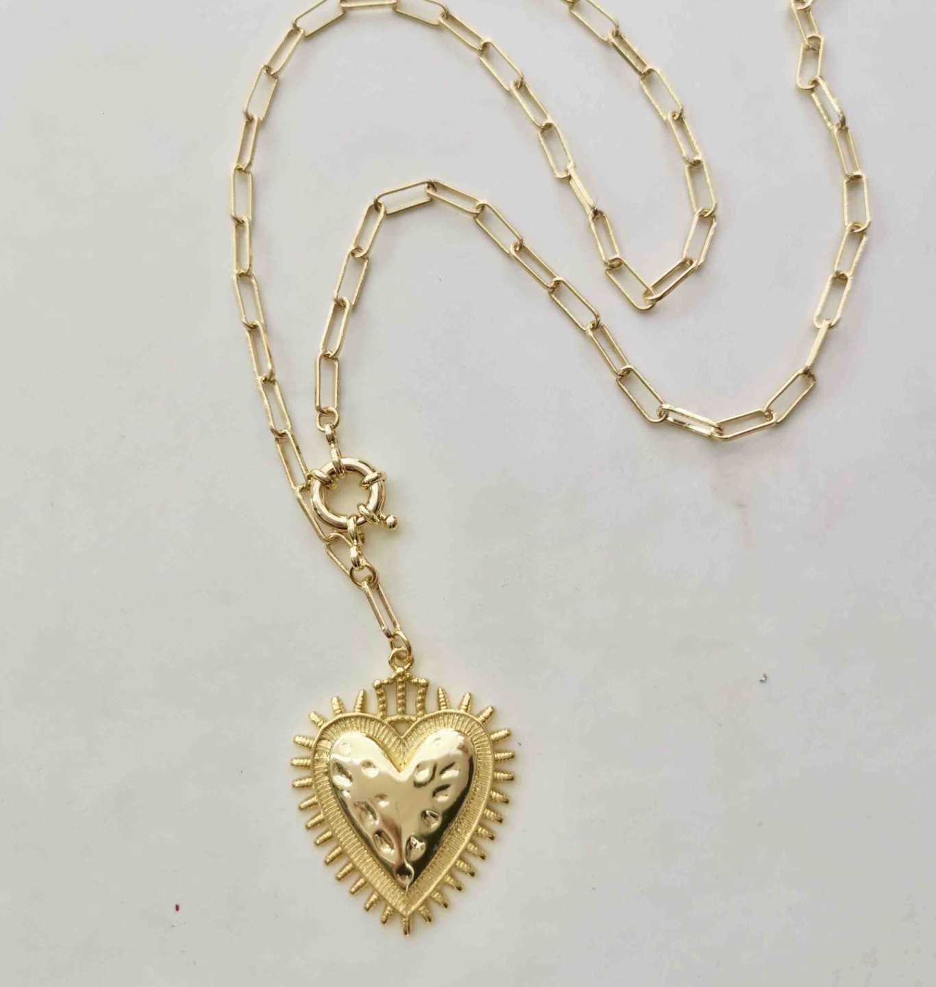 Collar Largo Bañado en Oro 18k Colgante Corazón Sagrado Grande Cadena Paperclip 60cm