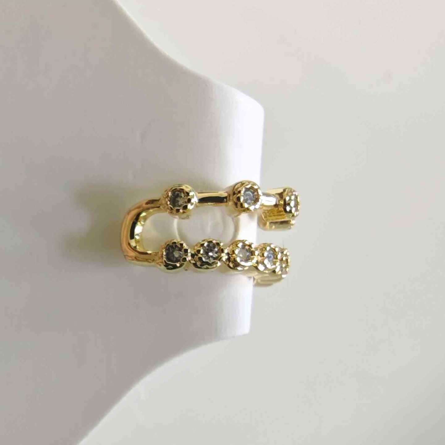Ear Cuff Bañado en Oro 18k Doble Banda con Circones Engastados