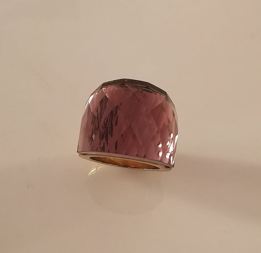 Anillo de Acero quirugico Dorado Cristal Rojo Vino Face