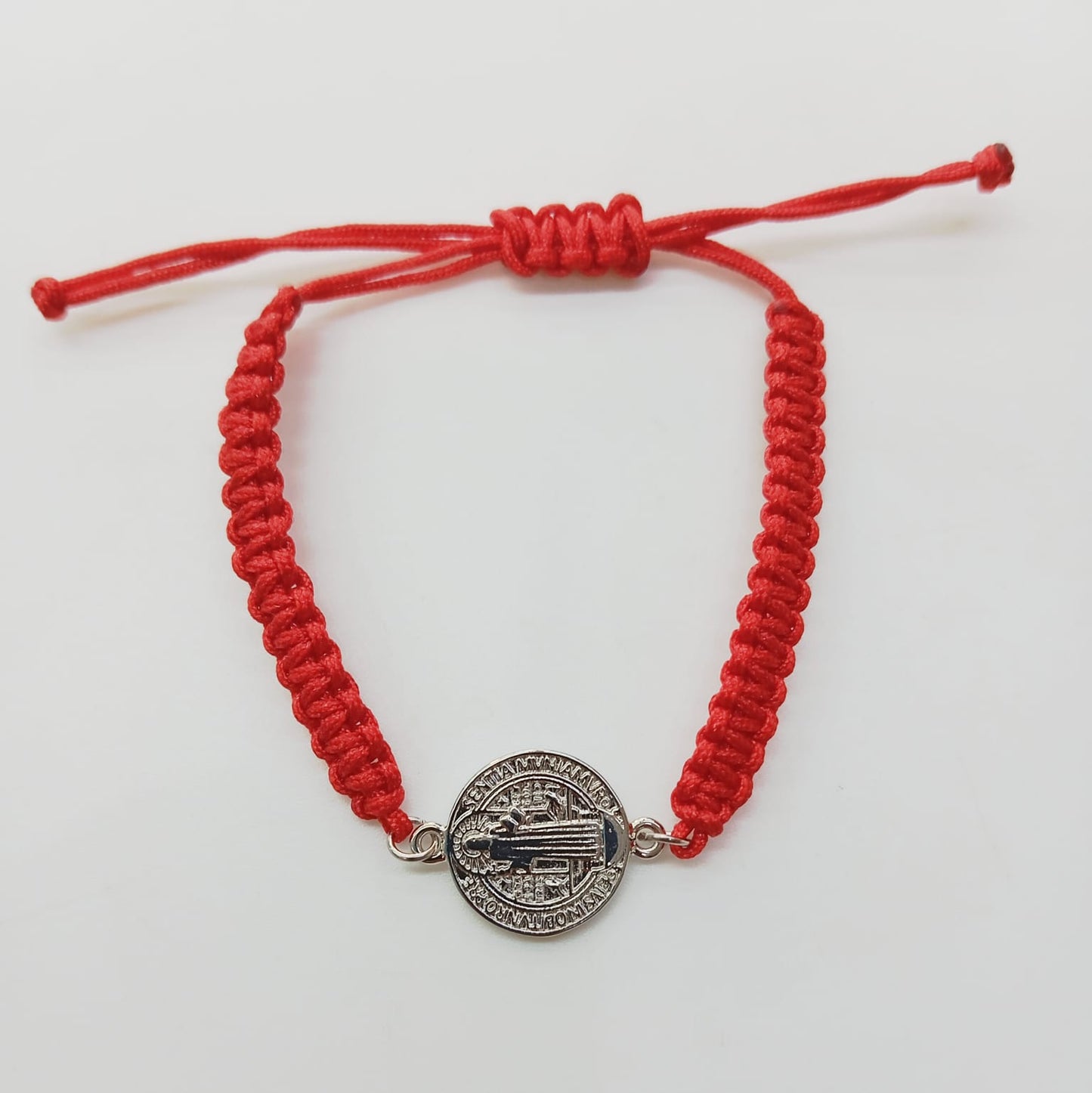 Pulsera Hilo Rojo San Benido Ajustable