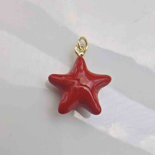 Dije Bañado en Oro 18k Estrella Rojo 20mm
