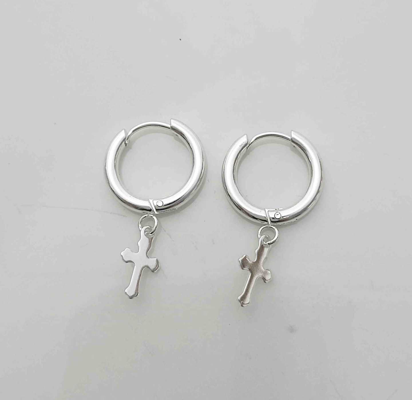 Aro Plateado Argolla Colgante Cruz