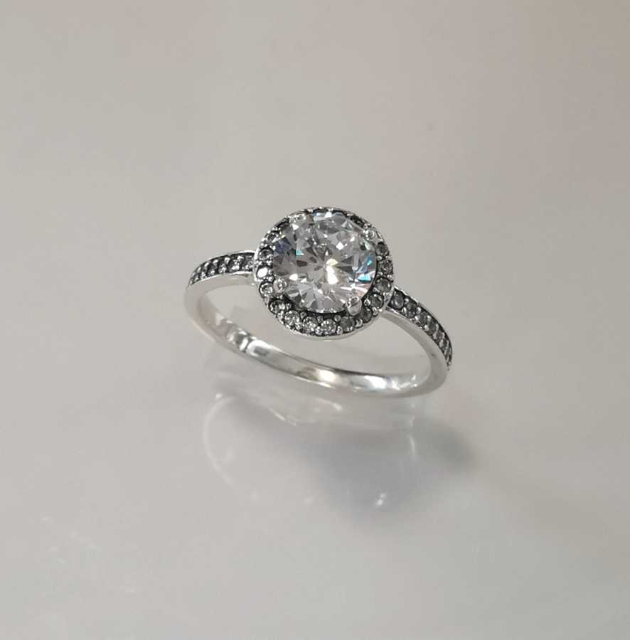 Anillo Plata925 Redondo Circones Contorno Solitario