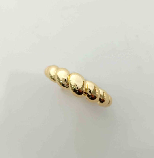 Anillo Bañado en Oro Rtorcido Ajustable