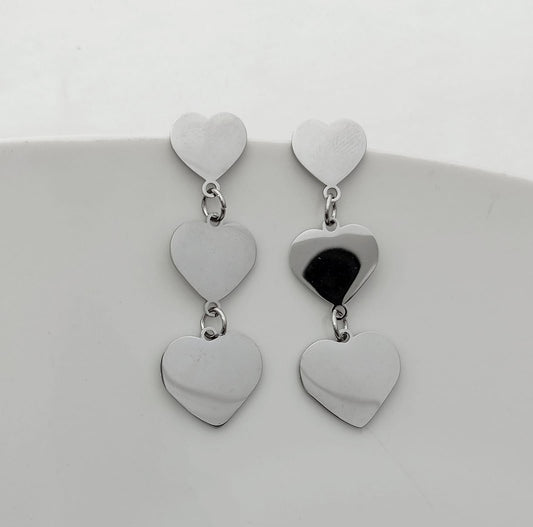Aro Plateado Largo 3 Corazon