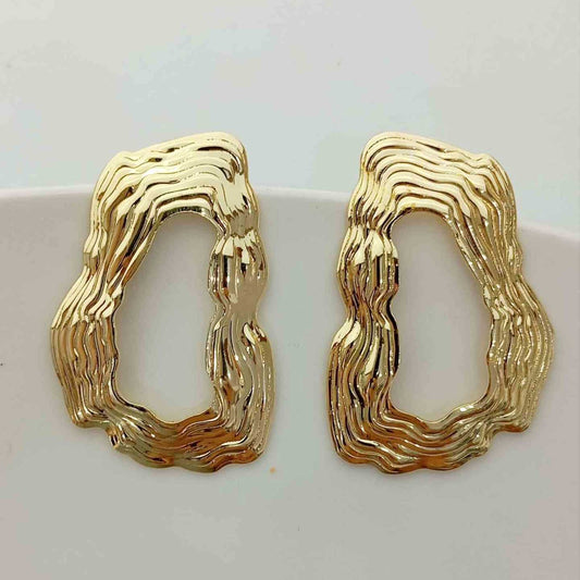 Aro Bañado en Oro Rectángulo Irrecular Grande 50x35mm